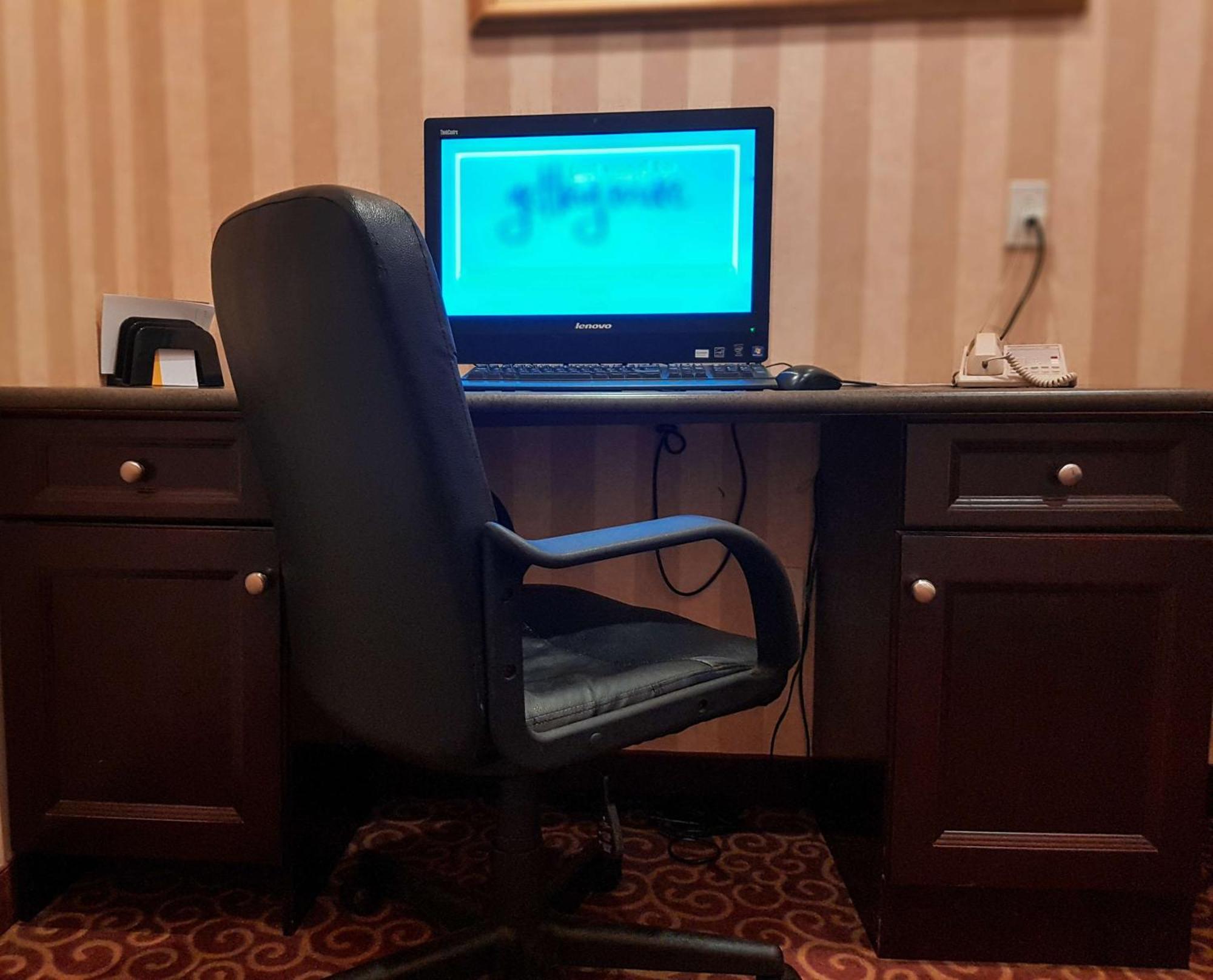 Hampton Inn & Suites By Hilton Edmonton International Airport Ледюк Екстериор снимка