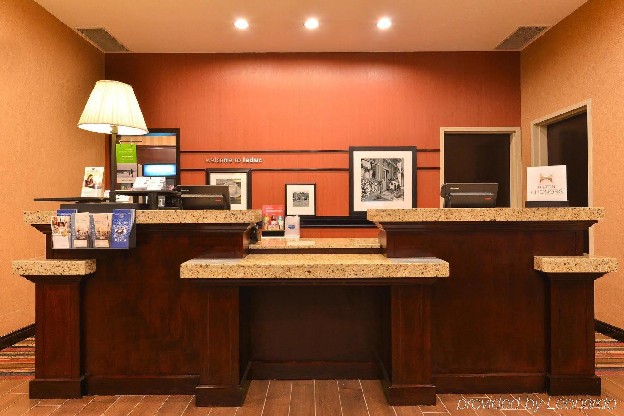 Hampton Inn & Suites By Hilton Edmonton International Airport Ледюк Екстериор снимка